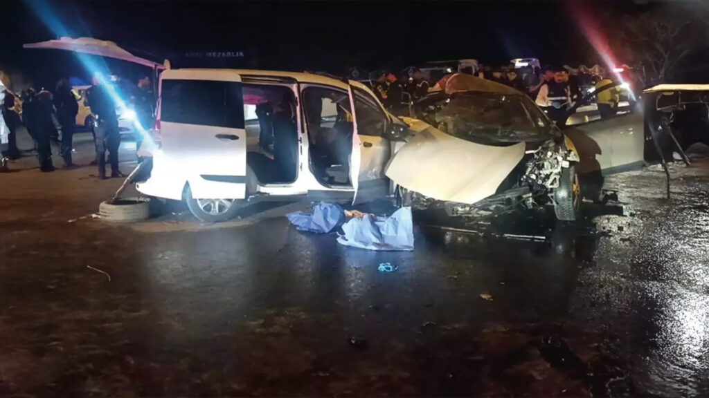 Gaziantep'te Feci Kaza: 2'si Çocuk 5 Ölü, 2 Yaralı